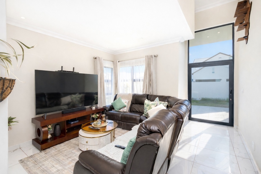 3 Bedroom Property for Sale in Melodie North West